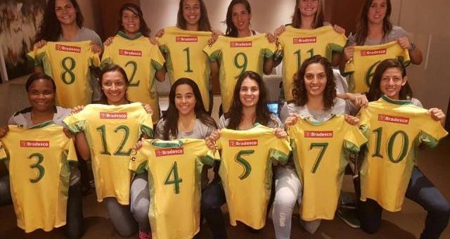 SELEÇÃO FEMININA NO VALETIN MARTINEZ 2016